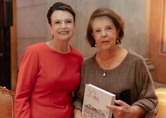 Domingo, 21 de junho 2026